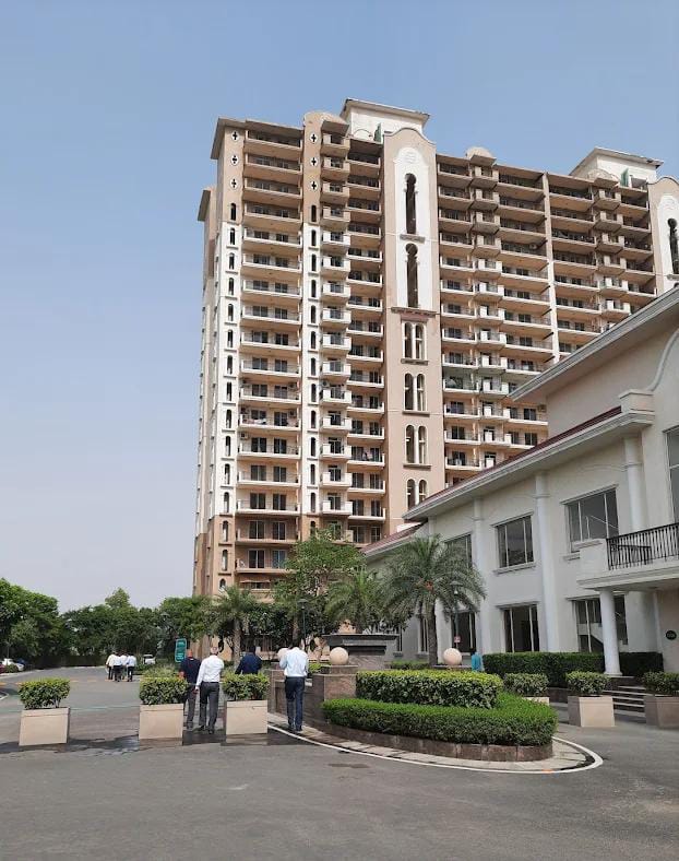 Dlf Express Greens PACKERS AND MOVERS