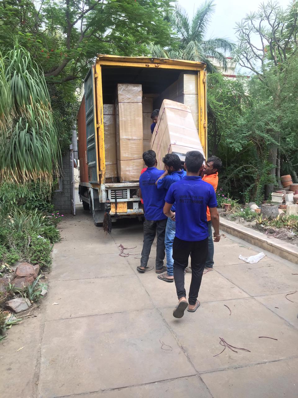 Santa Fe Loading Unloding