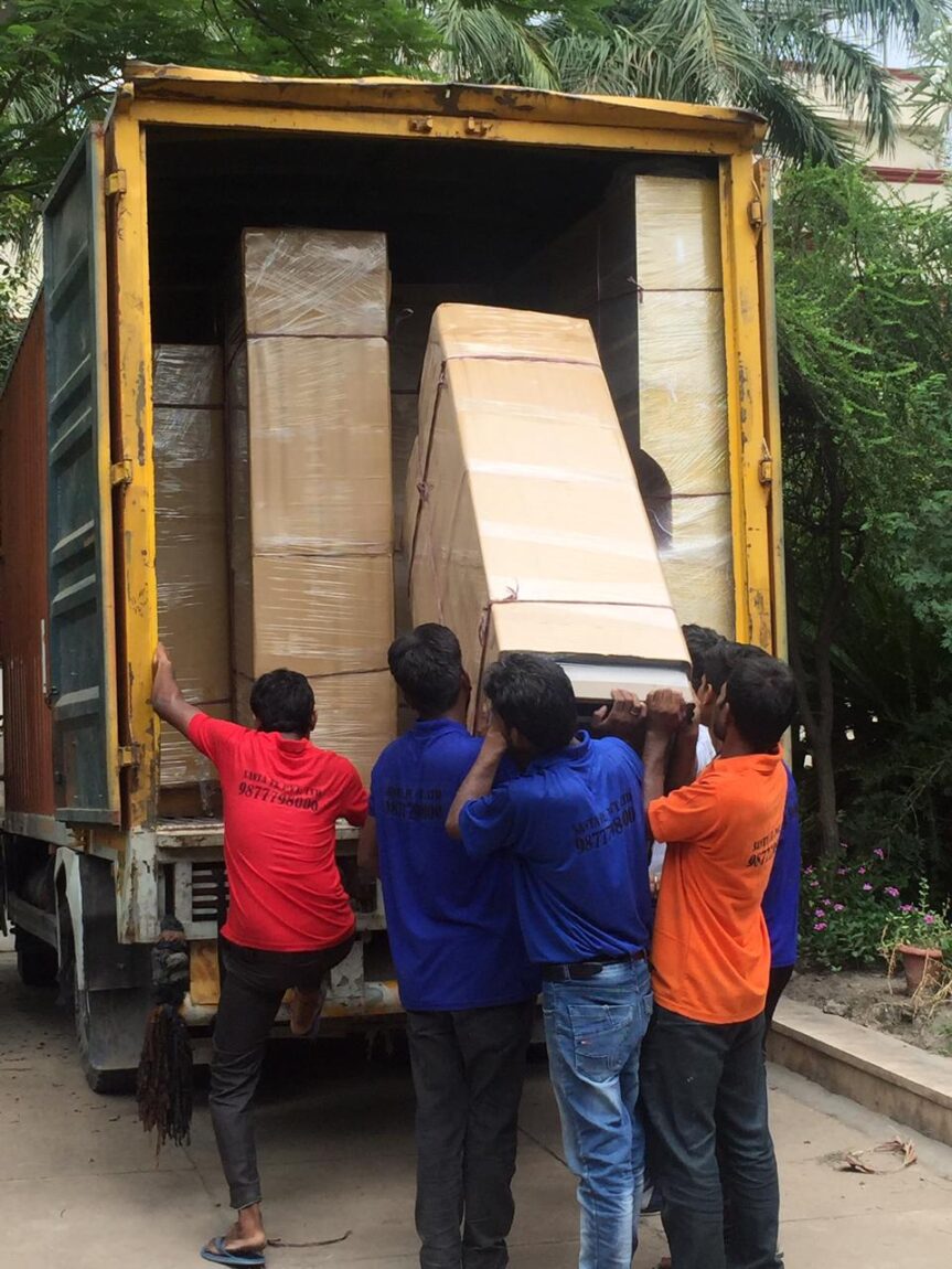 SANTA FE PACKERS AND MOVERS