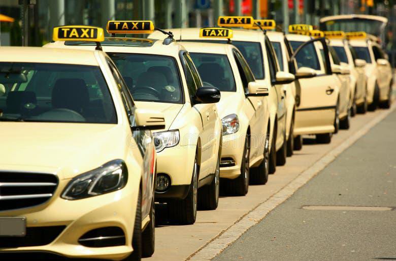 TOUR Traveller RENT CAR IN DELHI