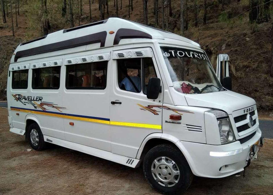 Tempo Traveller RENT IN DELHI